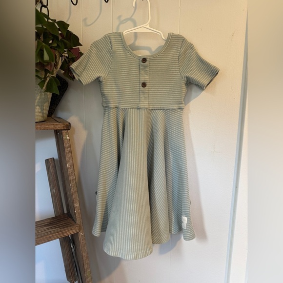 Jane + Jo Other - Jane + Jo Ribbed Cotton Dress | Sage Stripe | Size 6Y 🌿